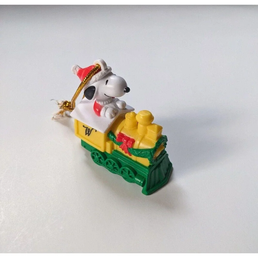 Vintage Peanuts Snoopy Santa Train Engine PVC Christmas Ornament Whitman Candy